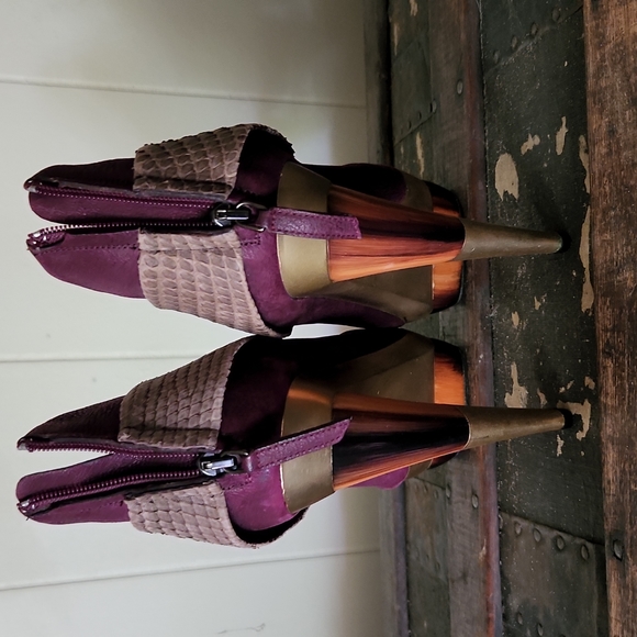 Devi Kroell Leather Platform Booties - Picture 4 of 16